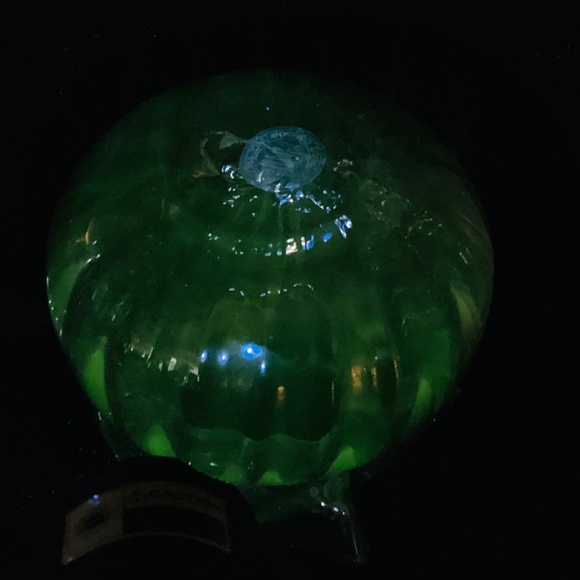 Cranberry Ruffled Hand Blown Art Glass by Two’s Company Glows - Picture 9 of 9